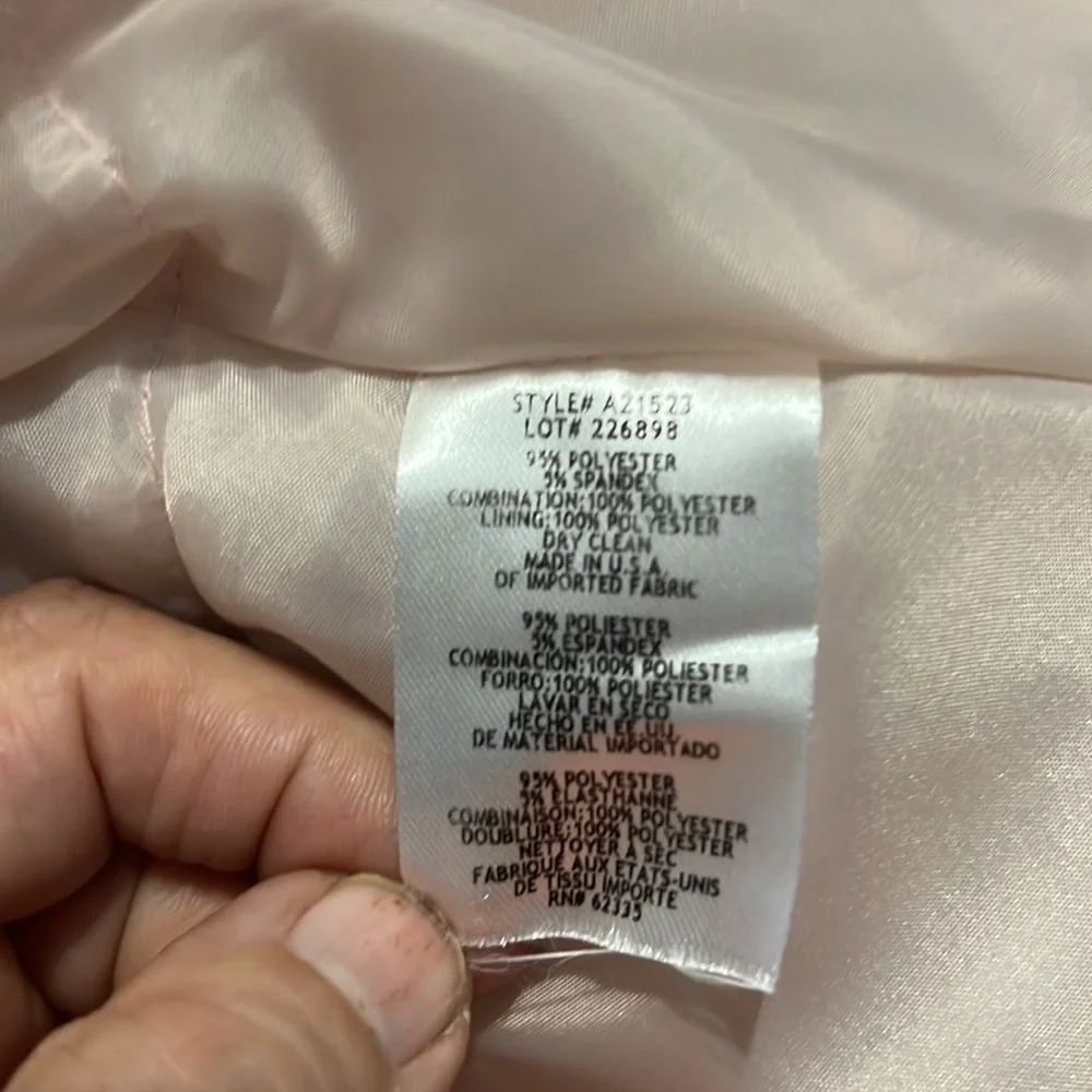 Betsy & Adam cocktail dress size 12. Black top with rose gold bottom - Picture 6 of 7